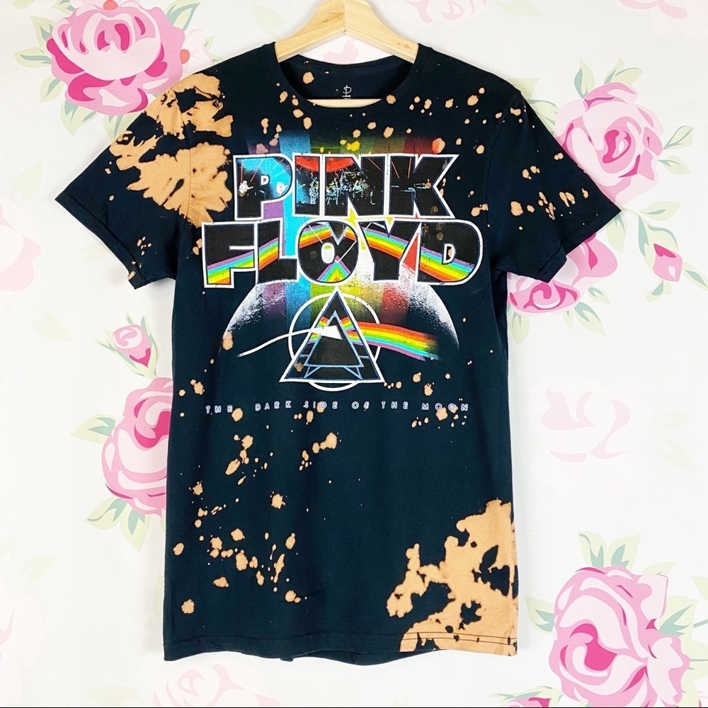 NEW Pink Floyd Crew Neck Bleach Dye Graphic Black Band Tee Shirt M